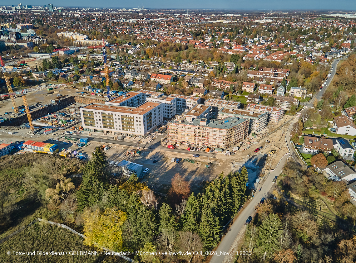 13.11.2020 - Piederstorfer Gelände und Alexisqaurtier am Karl-Marx-Ring in Neuperlach